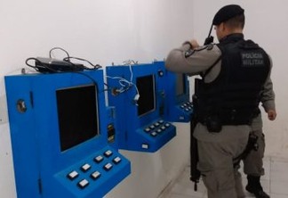 Polícia Militar desmancha casa de jogos de azar na capital