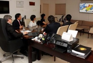 João Azevêdo apresenta oportunidades de investimentos da Paraíba ao embaixador de Taiwan