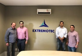 Representante da Câmara de Comércio Brasil Portugal visita Extremotec e firma parceria para 2020