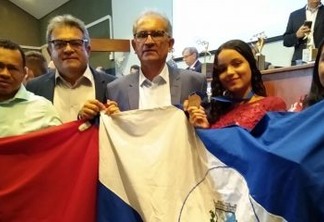 Aluna da rede municipal de ensino de Araruna recebe medalha na Olimpíada Nacional de Química em São Paulo