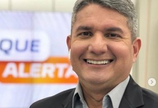 NOVIDADE NO AR: TV Arapuan confirma contratação de apresentador líder de audiência em Alagoas; confira