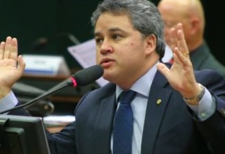 PERGUNTAR NÃO OFENDE: o PDT irá continuar ‘paquera com o DEM’ visando a PMJP mesmo após delação de Burity citando Efraim Filho?