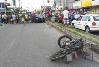 Motociclista morre após colidir com carro no bairro de Cruz das Armas, em João Pessoa