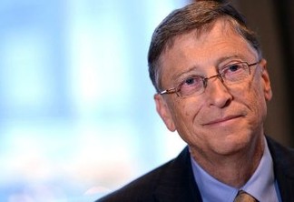É impossível retomar a economia e “ignorar a pilha de corpos”, afirma Bill Gates