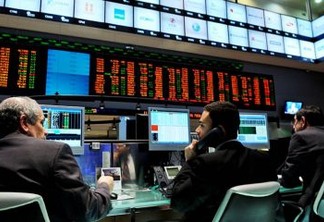 'CIRCUIT BREAKER': Bovespa cai 12% e suspende negócios pela 5ª vez em 6 pregões; dólar bate R$ 4,98