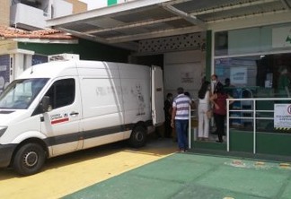 COMBATE AO CORONAVÍRUS: Governo da Paraíba recolhe material médico e hospitalar de lojas em JP e CG