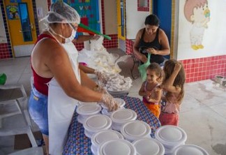 Luciano Cartaxo amplia fornecimento de refeições para alunos da Capital e medida de segurança alimentar passa a beneficiar 35 mil estudantes