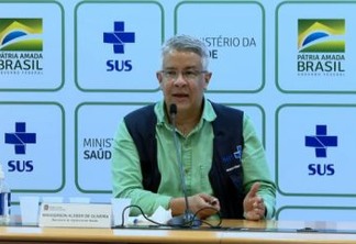 Bolsonaro negocia entrega de área de vigilância do Ministério da Saúde ao Centrão