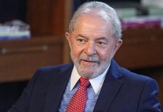 Lula vai ao STJ para fazer governo a dar informações sobre o FBI e a Lava Jato