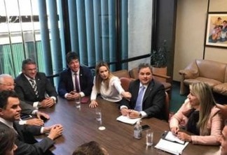 Deputados federais paraibanos sofrem pressão de prefeitos municipais