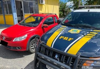 PRF na Paraíba recupera veículo roubado que havia sido vendido em feira livre por valor inferior a mais de R$ 10 mil do preço de mercado