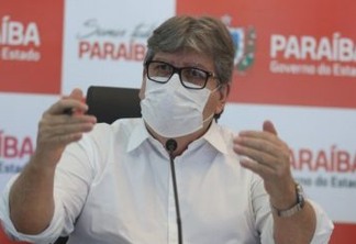 João Azevêdo comemora aprovação de vacinas: 'grande vitória da ciência e do SUS'