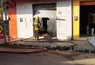 Incêndio destrói estabelecimentos comerciais em Santa Rita