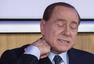 Silvio Berlusconi é internado na Itália com princípio de pneumonia