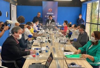 ACOMPANHE AO VIVO: Rede Arapuan realiza debate entre candidatos a prefeito de Santa Rita