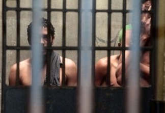 Detentos e policiais são infectados em surto de covid-19 na cadeia de Piancó
