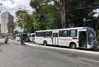 PARALISAÇÃO EM JP: Motoristas de ônibus protestam contra parcelamento de salários