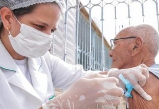 COVID-19: Cabedelo inicia vacinação de idosos a partir de 65 anos e acamados com 60 anos nesta segunda-feira