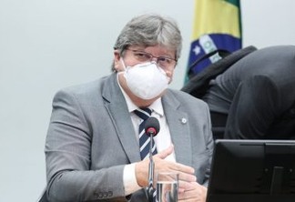 Em reunião com a bancada federal, João Azevêdo assegura investimentos para obras na Paraíba
