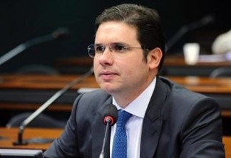 Hugo Motta discute possibilidade de coordenar bancada paraibana no Congresso: "Clima de simpatia"