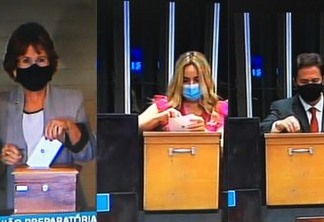 NILDA GONDIM, VENEZIANO VITAL E DANIELLA RIBEIRO: senadores paraibanos votam na eleição da Mesa Diretora do Senado