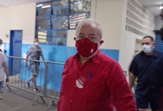 Lula tem alta de hospital de SP após ser internado com bactérias no sangue