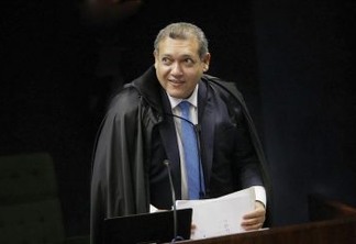 Ministro Nunes Marques pede vista no julgamento de suspeição de Moro