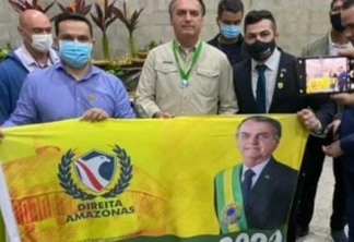 "BOLSONARO 2022": Bolsonaro faz campanha para as próximas eleições e grava com Sikêra Jr