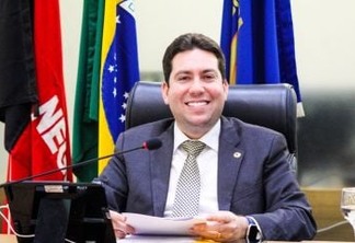 Lei de Felipe Leitão que assegura atendimento preferencial a doadores de sangue e medula na PB é sancionada pelo governador