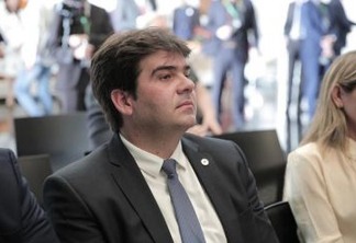Eduardo Carneiro assume vice-presidência da influente CCJ na AL