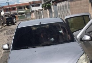 BRIGA DE TRÂNSITO: motorista de aplicativo tem carro alvejado por tiros em João Pessoa - VEJA VÍDEO
