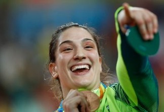 Mayra Aguiar vence por ippon e conquista bronze nas Olimpiadas de Toquio