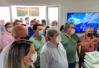 Wilson Santiago destaca avanço para instalação do Lacen e aquisição de tomógrafo para Sousa durante agenda com João Azevêdo