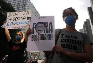 Movimentos cancelam ato contra Bolsonaro nesta segunda (15)