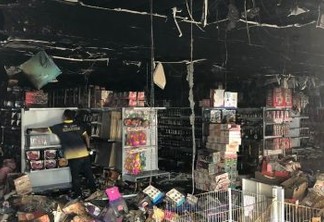 Loja é destruída por incêndio no Centro de João Pessoa; ninguém ficou ferido - VEJA VÍDEO 