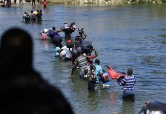 CRISE MIGRATÓRIA: EUA deportam 30 crianças brasileiras para o Haiti