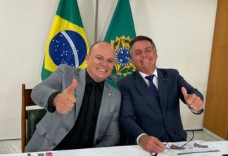 Cabo Gilberto viaja a Brasília e tem agenda com Bolsonaro no Palácio do Planalto