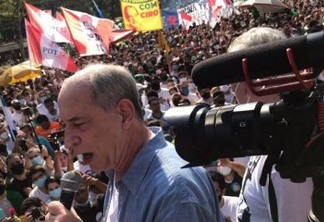 MANIFESTAÇÃO: Ciro Gomes faz discurso na Av. Paulista e critica Bolsonaro: "Frouxo e covarde" - VEJA VÍDEO