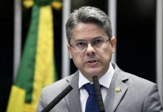 Pré-candidato a presidente, senador Alessandro Vieira diz que abriria mão de disputa em caso de federação do Cidadania