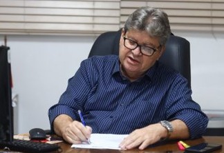 João Azevêdo autoriza obras de implantação do acesso ao Parque Pedra da Boca, em Araruna, e restauração da PB-073 no brejo paraibano