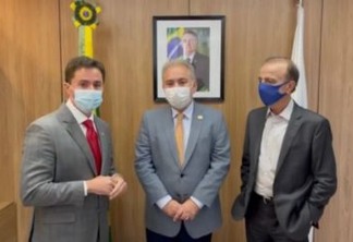 Em reunião com ministro da Saúde e com presidente do Hospital do Amor, Veneziano confirma implantação de unidade em Campina Grande