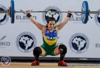 Tetramedalhista no Sul-americano 2021, Mayara Rocha, disputa Brasileiro de Powerlifting 2022 