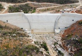 Governo inaugura a barragem Retiro, em Cuité, e garante segurança hídrica do Curimataú