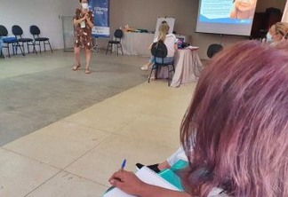 Prefeitura de Patos inicia formação para visitadores e supervisores do Programa Criança Feliz