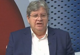João Azevêdo diz ter feito o possível para evitar saída de Veneziano da base aliada, revela conversa com Romero e critica oposição 