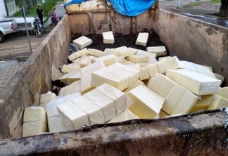 Mais de 480kg de queijo muçarela sem certificação são apreendidos, em Campina Grande