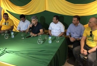 Durante filiação de Nilvan, Wellington Roberto critica Aguinaldo Ribeiro: "A Paraíba sabe como age"