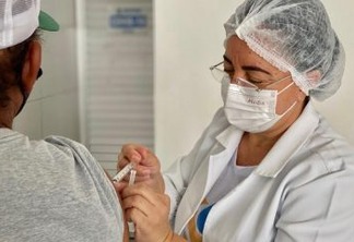 Vacinação: mais de 65% da população adulta da Paraíba recebeu a primeira dose de reforço contra covid-19