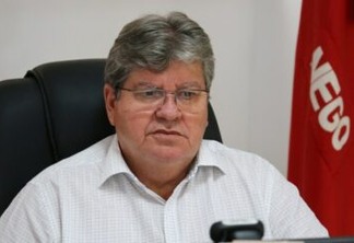 Governador João Azevêdo lamenta morte de petista em festa: “Não há nada que justifique a violência”