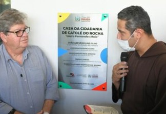 João Azevêdo entrega Casa da Cidadania, autoriza implantação de UTI e inspeciona obras de travessia urbana em Catolé do Rocha